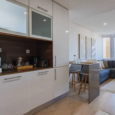 182 Sunset Duplex Апартаменты