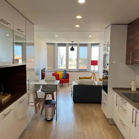 Apartment 182 Sunset Duplex *