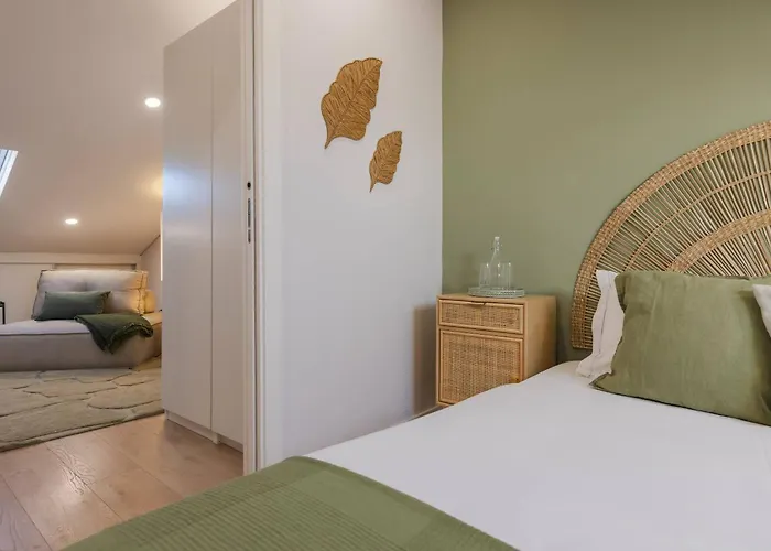 182 Sunset Duplex Apartman