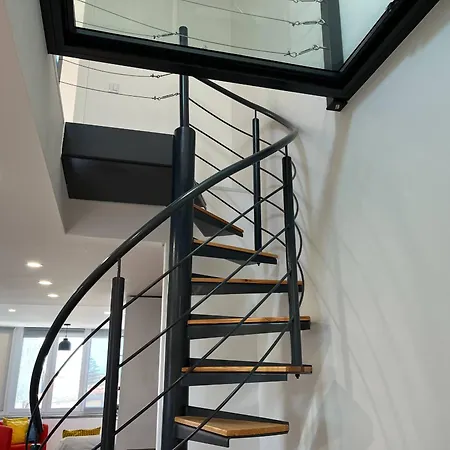 182 Sunset Duplex * Lisboa