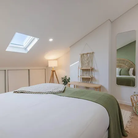 182 Sunset Duplex * Lisboa